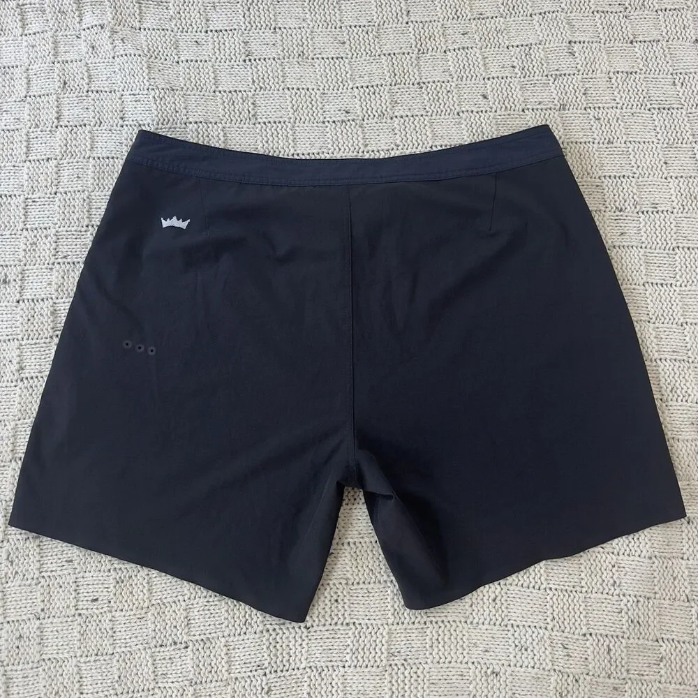 Vuori Peak Boardshorts 7” Men’s 38 Black Navy Swim Surf Shorts Performance Read - Picture 2 of 10